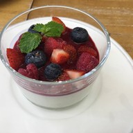 เมนูของร้าน September all day cafe Chic Republic Bangna