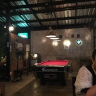 Pump Cafe' Station