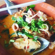 ครัวบ้านจั่นเพชร บ้านจั่นเพชร