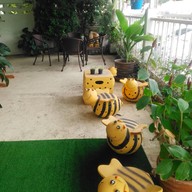 หน้าร้าน Hi! Honey Cafe