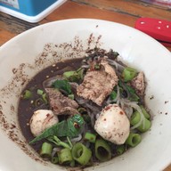 เมนูของร้าน ก๋วยเตี๋ยวเรือ ป.ประทีป  โรงเรียนอัมพรไพศาล