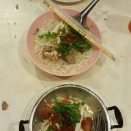 เมนูของร้าน ไข่กระทะเลิศรสเชียงใหม่สาขา3 สาขา 3 ป่าตัน