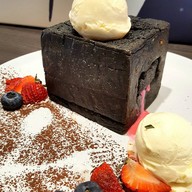 เมนูของร้าน HYDE Cafe Siam Square One ชั้น 7