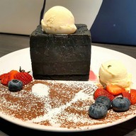 เมนูของร้าน HYDE Cafe Siam Square One ชั้น 7