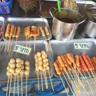 เมนูของร้าน ลูกชิ้น ก.ไก่
