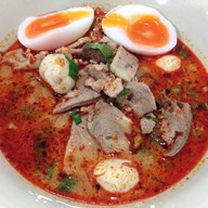 ก๋วยเตี๋ยวหมูซุปเปอร์ 4 เมืองเอก