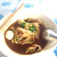 เมนูของร้าน ก๋วยเตี๋ยวเรือแม่อิ่ม บางพลี