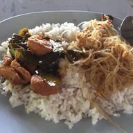 ข้าวแกงบ้านสวนระยอง