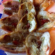 อยุธยากุ้งเผา แมคโครชลบุรี