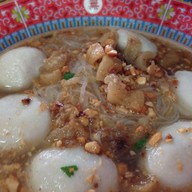 ก๋วยเตี๋ยวเรือเล็ก-แดง
