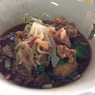 ก๋วยเตี๋ยวเรือเล็ก-แดง