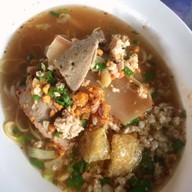 เมนูของร้าน ก๋วยเตี๋ยวหมู เจ๊มล