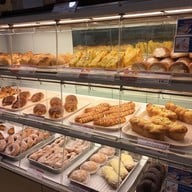 บรรยากาศ Saint Etoile by Yamazaki The Crystal SB Ratchapuek