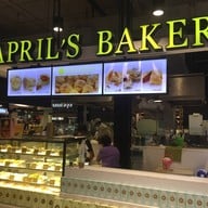 หน้าร้าน April’s Bakery ฟิวเจอร์พาร์ครังสิต