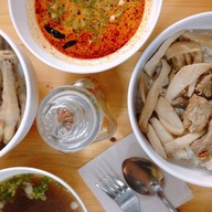 โจ๊กเปิดหม้อ ภูเก็ต