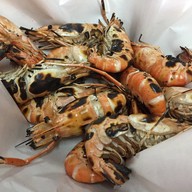 เมนูของร้าน ผ่องพรรณกุ้งเผา ตลาดกลางอยุธยา
