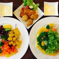 สลัดคุณนาย มาลินพลาซ่า