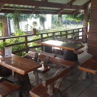 บรรยากาศ บ้านไม้กาแฟ