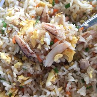 ร้านลุงดำข้าวผัดปู เมืองทอง