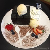 เมนูของร้าน HYDE Cafe Siam Square One ชั้น 7