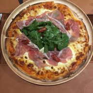 Ferraro Ristorante Maze Thonglor