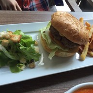 เมนูของร้าน The Wave Cafe