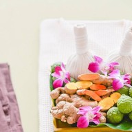 GAYA HEALTH & BEAUTY