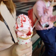 Santa Monica Crepes Harajuku