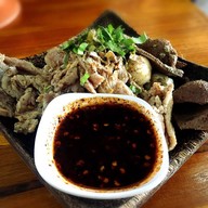 ก๋วยเตี๋ยวแซ่บปาก เมืองเก่า สุโขทัย