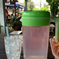 ก๋วยเตี๋ยวเรือวัดพรหมมาสตร์