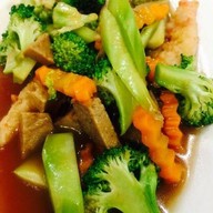 เรือนแม่หลุยส์ The Season