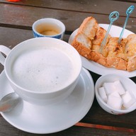 กาแฟสดบ้านหน้าเขาวัง - ถนนราชวิถี