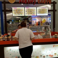 หน้าร้าน Freshy Crepe แฟชั่นไอส์แลนด์