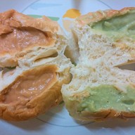 เมนูของร้าน The Toto Baker (ตลาดเขต) สะพานข้ามแม่น้ำแคว