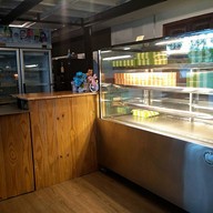 บรรยากาศ The Toto Baker (ตลาดเขต) สะพานข้ามแม่น้ำแคว