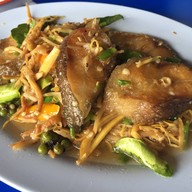 เมนูของร้าน สวนอาหารชายน้ำอยุธยา 2