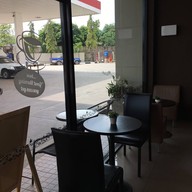 บรรยากาศ M One Coffee