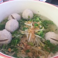 ก๋วยเตี๋ยวน้ำจิ้มนครสวรรค์