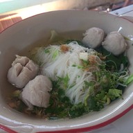 ก๋วยเตี๋ยวน้ำจิ้มนครสวรรค์