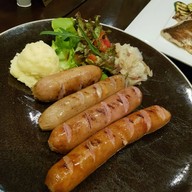 เมนูของร้าน Midwinter Green