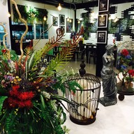 Waterside โรงแรมเวสต์เกต เรสซิเดนซ์