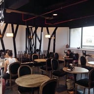 บรรยากาศ Sleep Box Lounge & Coffee Bar
