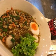 ก๋วยเตี๋ยวปากโป้ง อิมพีเรียลเวิลด์