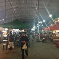 ตลาดนัดมีโชค