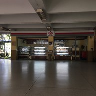 หน้าร้าน Ufm Bakery House ใต้ RB 3