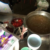 เมนูของร้าน โอ้เอ๋ว หล่อโรง ตลาดฉำฉ่า