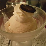 เมนูของร้าน Neil's Tavern Restaurant ร่วมฤดี