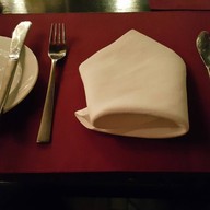 เมนูของร้าน Neil's Tavern Restaurant ร่วมฤดี