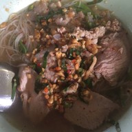 ก๋วยเตี๋ยวสุโขทัย สนามบินสุโขทัย