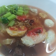 เมนูของร้าน ก๋วยเตี๋ยวลูกชิ้นปลาจ่าฤทธิ์